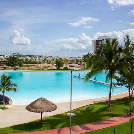 Departamento En Cancun Con 7 Albercas Tipo Playa Y Laguna Eksteriør billede