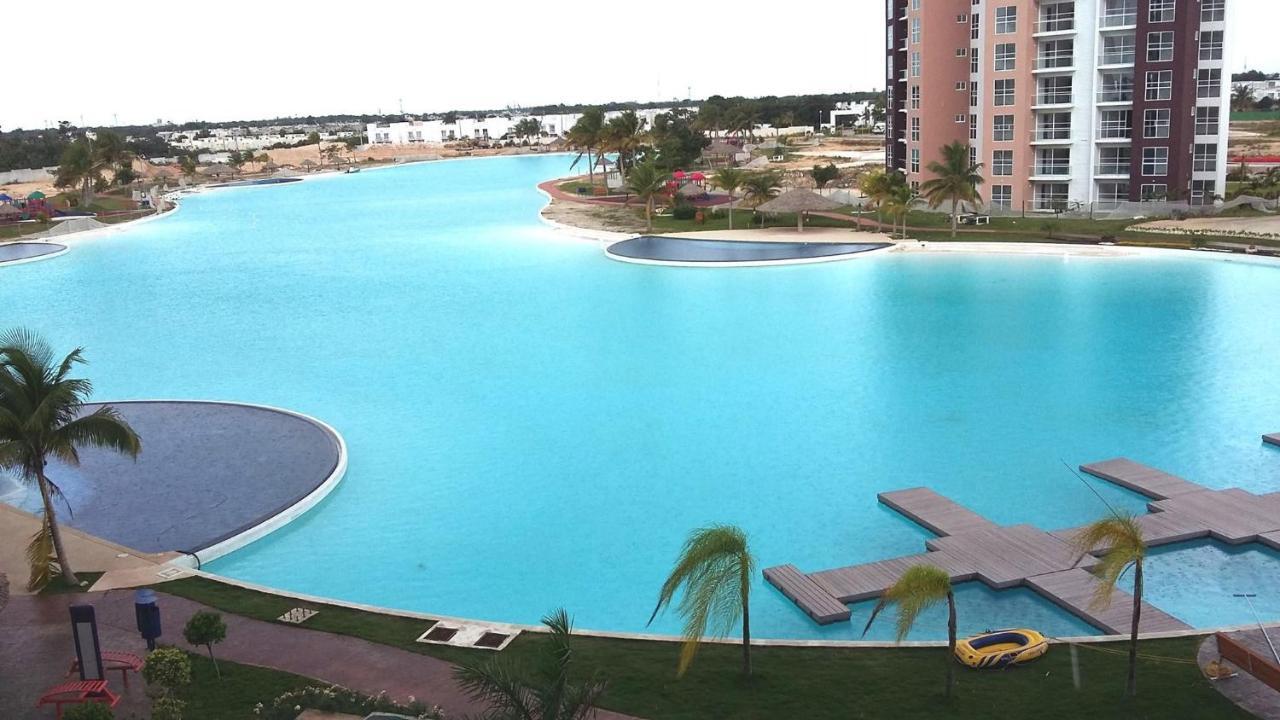 Departamento En Cancun Con 7 Albercas Tipo Playa Y Laguna Eksteriør billede